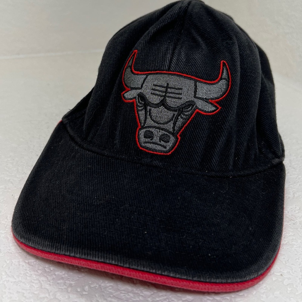 NBA Chicago‎ Bulls Hat  Snapback Black Red  Embroidered Adjustable Men